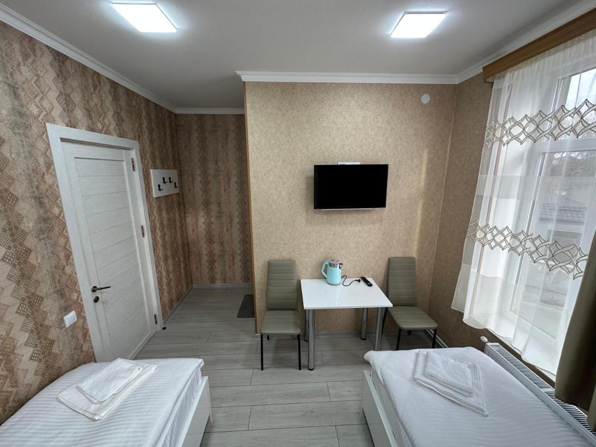 Hotel Elit Ninotsminda Экстерьер фото